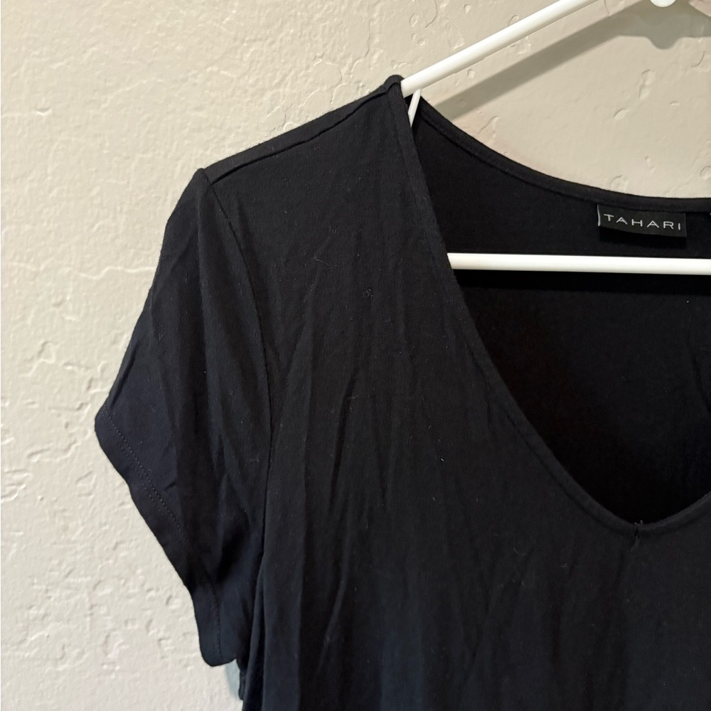 Tahari Black Short Sleeve V-Neck Tee - Picture 5 of 7